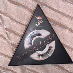 Paris Hilton Natural Lash! NEVER WORN